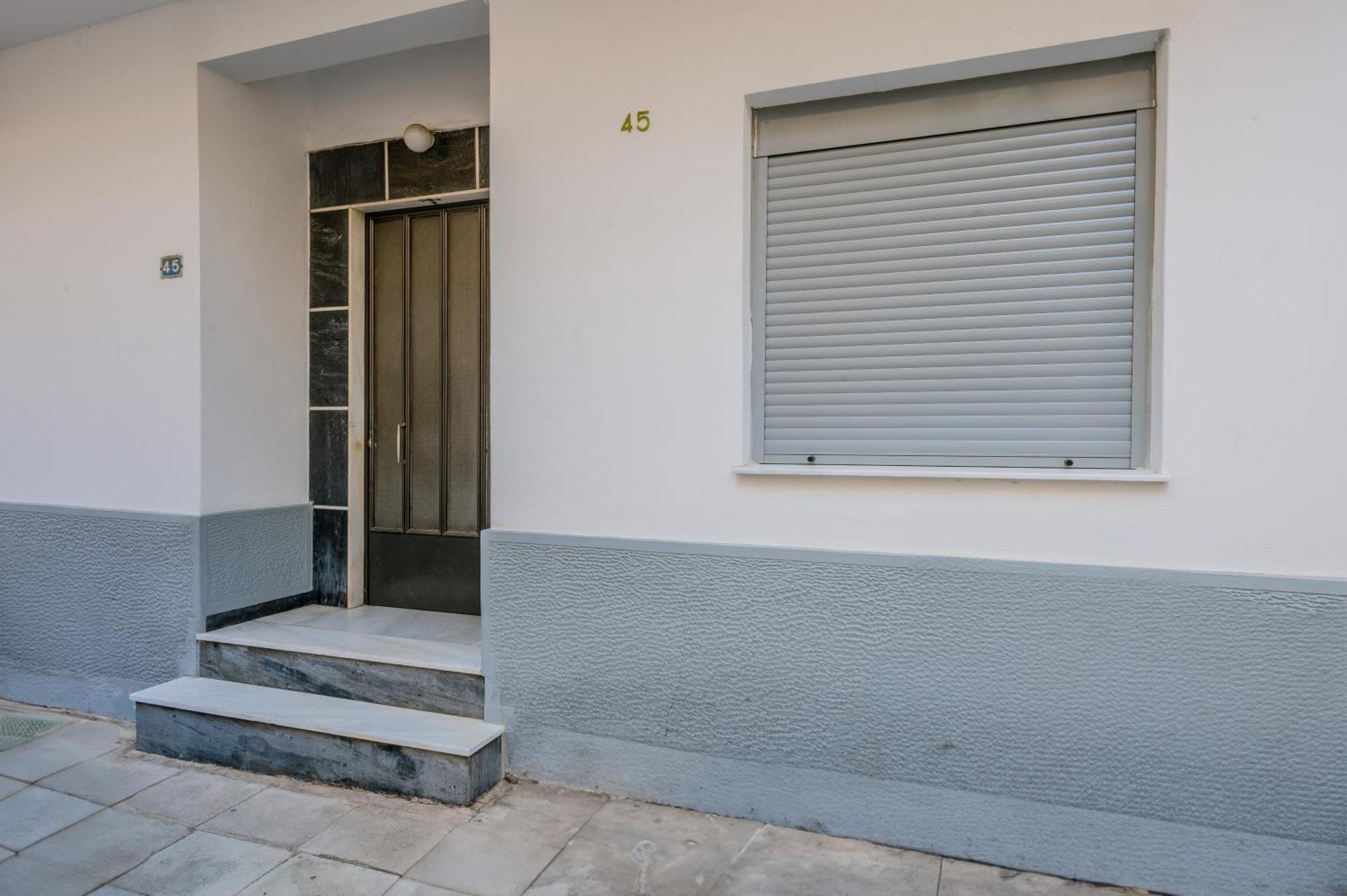 Place To Be Athens Apartment Bagian luar foto